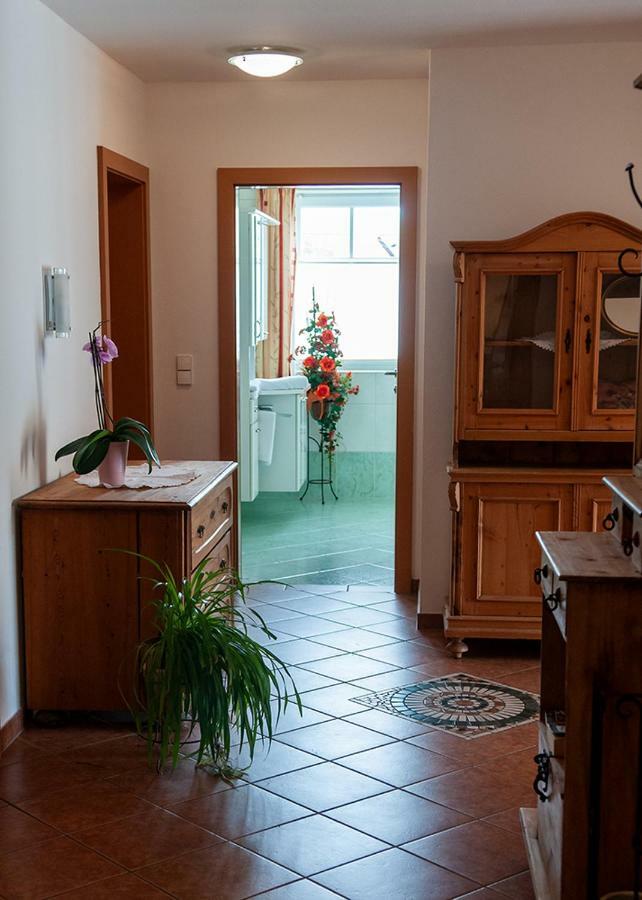 Pension Hiesel-Villa Untersbergblick Anthering Dış mekan fotoğraf
